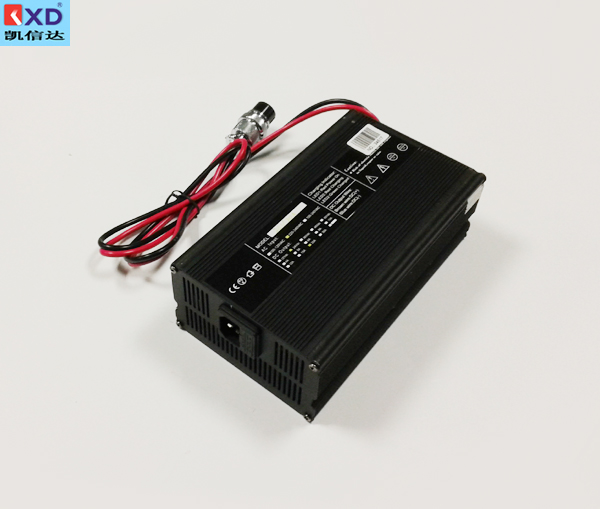 36V15A锂电池充电器